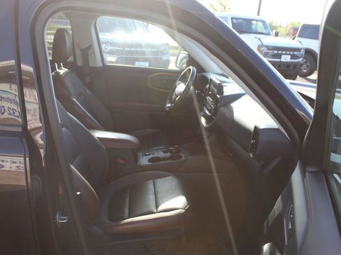 Used 2021 Ford Bronco Sport Outer Banks AWD/4WD image 12