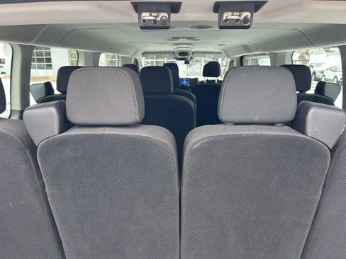 Used 2022 Ford Transit 350 XLT image 11