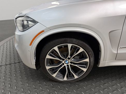 Used 2018 BMW X5 xDrive50i w/ M Sport Package AWD/4WD image 24