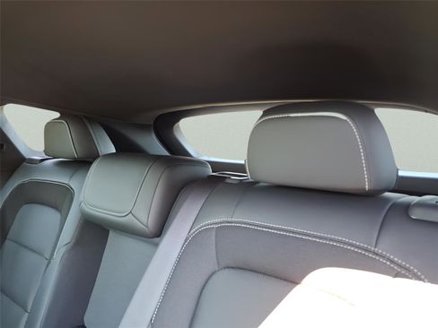 New 2025 Chevrolet Blazer EV LT image 11