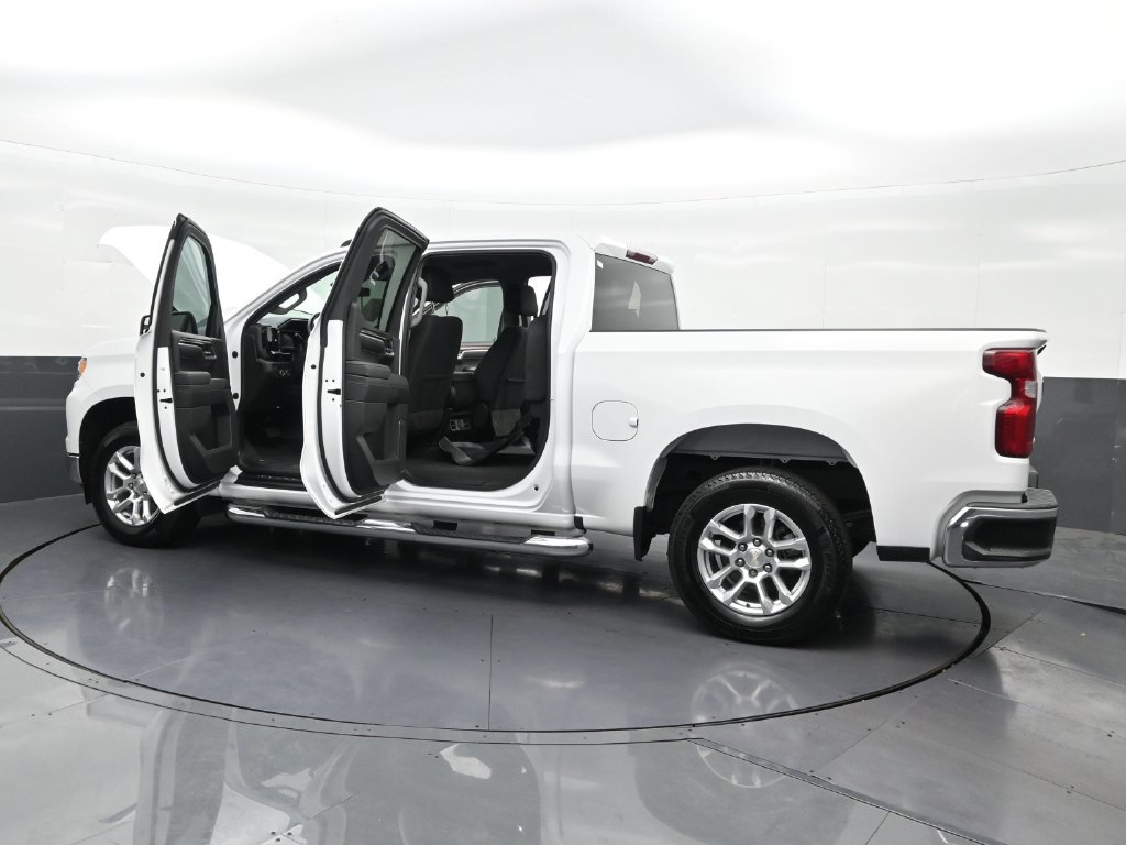 Used 2022 Chevrolet Silverado 1500 LT RWD image 34