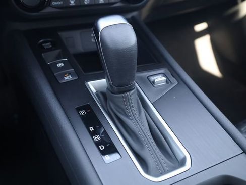 New 2026 Nissan Kicks SV w/ SV Premium Package FWD image 21