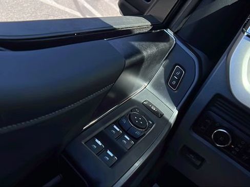 New 2026 Ford F350 XLT w/ XLT Premium Package AWD/4WD image 30