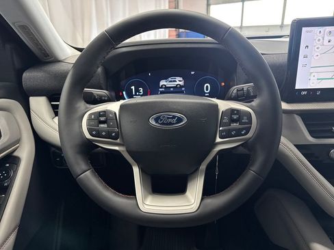 New 2026 Ford Explorer Active AWD/4WD image 14