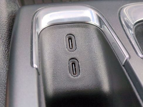 New 2026 Chevrolet Equinox EV LT image 20