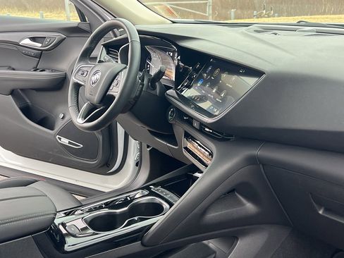 Used 2023 Buick Envision Essence w/ Technology Package I image 30