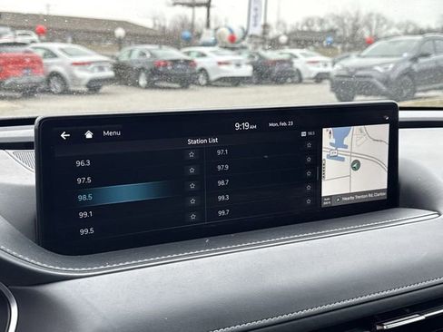 Used 2023 Genesis G80 2.5T image 18