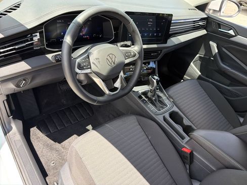 Certified 2025 Volkswagen Jetta S FWD image 8