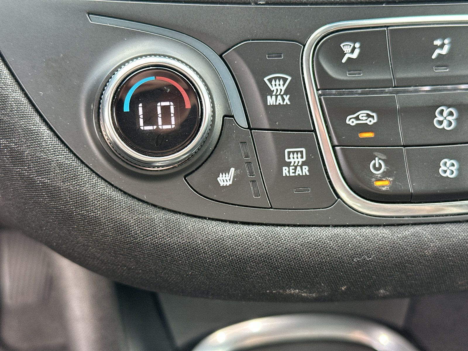Used 2024 Chevrolet Malibu LT FWD image 24