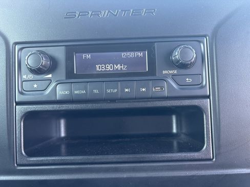 Used 2023 Mercedes-Benz Sprinter 144 Cargo image 32