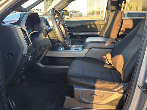 Used 2020 Ford Expedition XLT RWD image 10