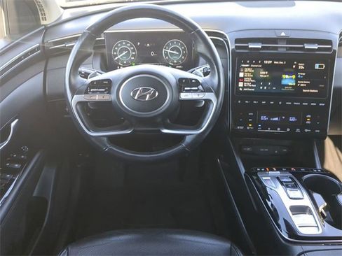 Used 2023 Hyundai Tucson Limited image 15