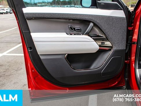 Used 2023 Land Rover Range Rover Sport SE image 34