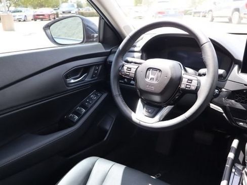 Used 2025 Honda Accord Touring image 12