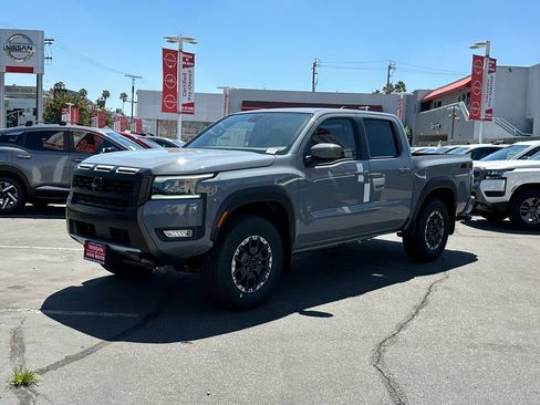 New 2026 Nissan Frontier PRO-4X w/ Tow Package AWD/4WD image 2