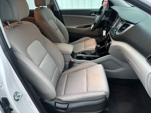 Used 2016 Hyundai Tucson SE w/ Option Group 02 image 36