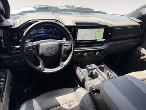 Used 2024 Chevrolet Silverado 1500 ZR2 w/ Technology Package AWD/4WD image 15