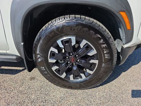 Used 2024 Nissan Frontier Pro-X w/ Pro Convenience Package RWD image 13