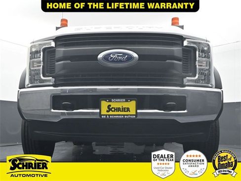 Used 2017 Ford F550 4x4 Regular Cab Super Duty w/ Power Equipment Group image 81