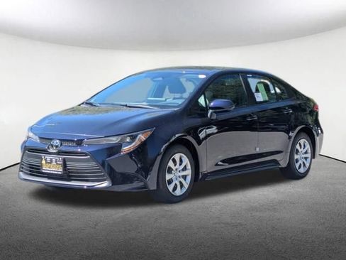 New 2026 Toyota Corolla LE FWD image 9
