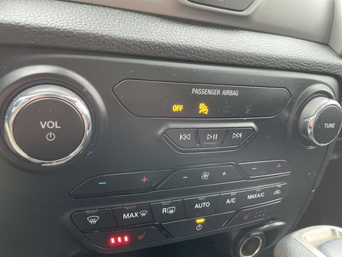 Used 2019 Ford Ranger XLT w/ Equipment Group 302A Luxury image 25