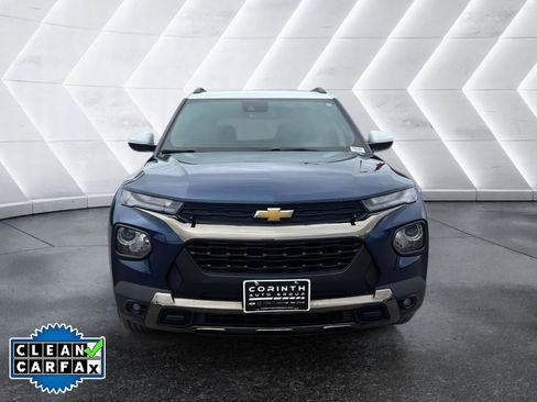 Used 2022 Chevrolet TrailBlazer ACTIV w/ Sun and Liftgate Package image 2