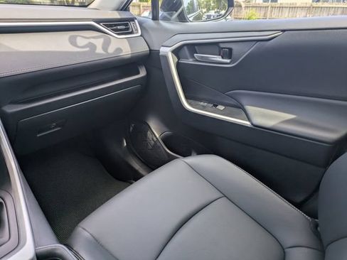 Used 2025 Toyota RAV4 XLE Premium FWD image 18