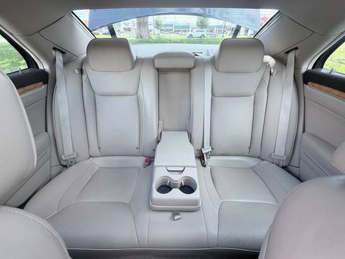 Used 2012 Chrysler 300 Limited w/ Luxury Group RWD image 31
