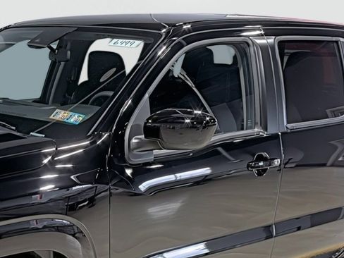 New 2026 Nissan Frontier SV AWD/4WD image 8