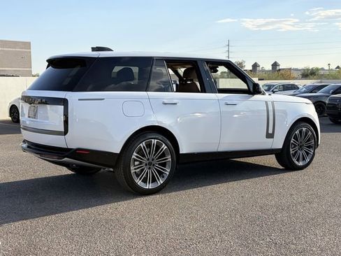 Used 2026 Land Rover Range Rover SE AWD/4WD image 27