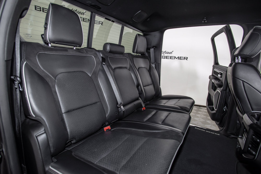 Used 2021 RAM 1500 Laramie w/ Sport Appearance Package AWD/4WD image 15
