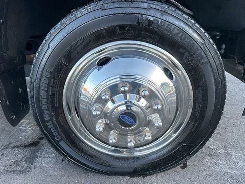 Used 2023 Ford F550 XL image 9