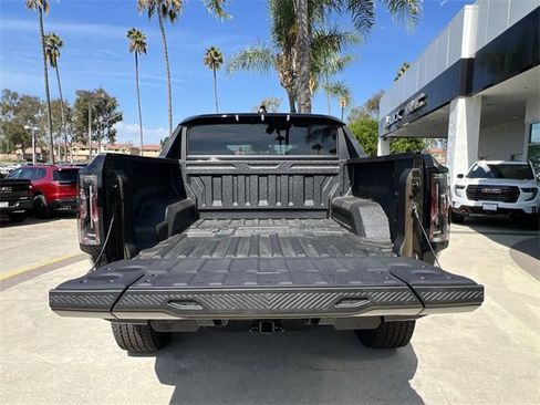 New 2026 GMC Hummer EV 4x4 Crew Cab image 27