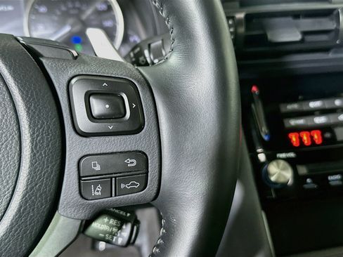 Used 2025 Lexus IS 350 F Sport w/ Accessory Package 2 RWD image 17