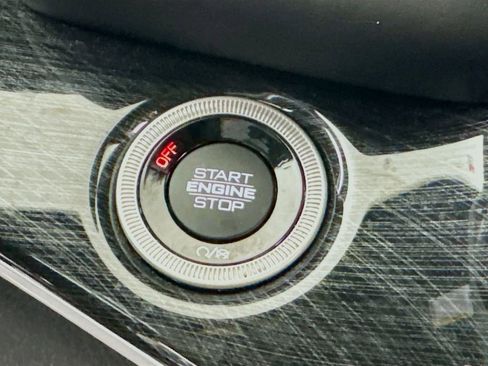 Used 2022 Jeep Grand Cherokee Trailhawk w/ Advanced Protech Group II image 34