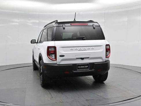 Certified 2022 Ford Bronco Sport Outer Banks w/ Tech Package AWD/4WD image 28
