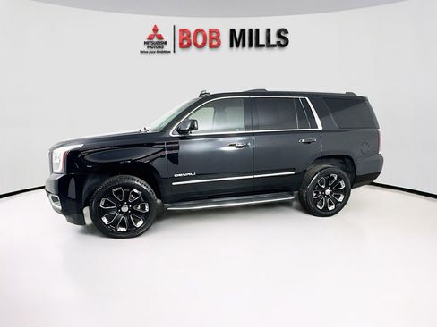 Used 2016 GMC Yukon Denali w/ Open Road Package AWD/4WD image 4
