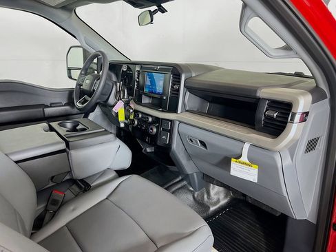 New 2026 Ford F550 4x4 Crew Cab Super Duty image 25