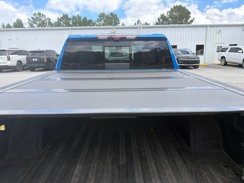 Used 2022 Chevrolet Silverado 1500 LTZ w/ LTZ Premium Package AWD/4WD image 7