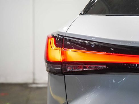 Used 2024 Lexus RX 350 Premium w/ Convenience Package image 11