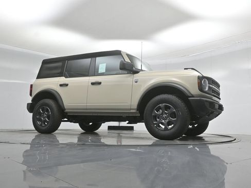 New 2026 Ford Bronco Big Bend AWD/4WD image 3