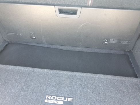 Used 2019 Nissan Rogue Sport SL w/ Premium Package FWD image 61