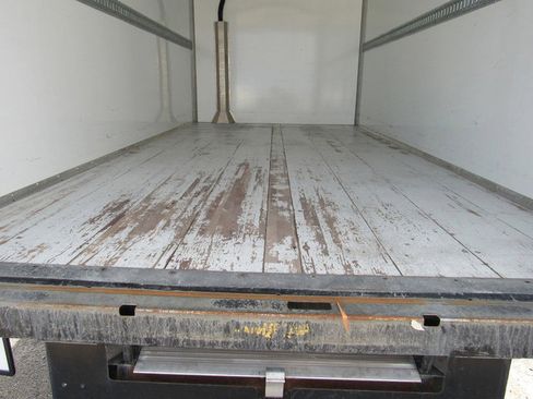 Used 2024 Chevrolet Express 3500 w/ Power Convenience Package RWD image 21