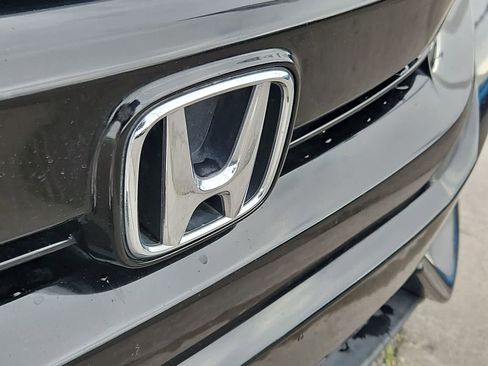 Used 2018 Honda Civic EX image 12