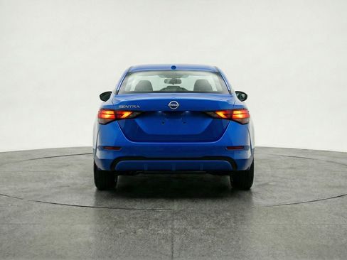 Used 2025 Nissan Sentra SV FWD image 7