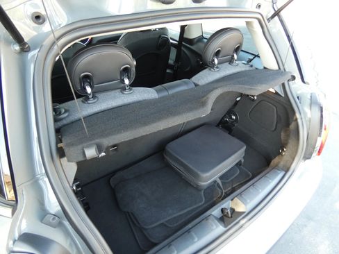 Used 2022 MINI Cooper SE image 74