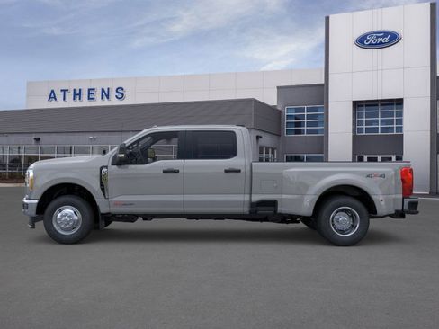 New 2026 Ford F350 XLT image 23
