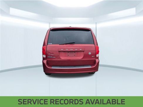 Used 2014 Dodge Grand Caravan SXT image 3