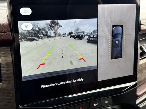 Used 2024 Ford Expedition Limited image 26