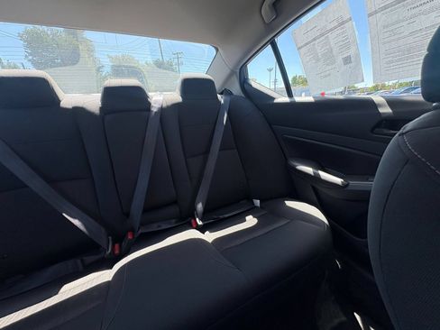 Used 2025 Nissan Altima 2.5 SV FWD image 37